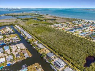2936 Buttonwood Key CT, St James City, FL 33956
