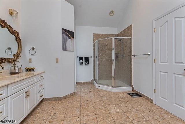 25 Starrett Ct, Sparta Twp., NJ 07871