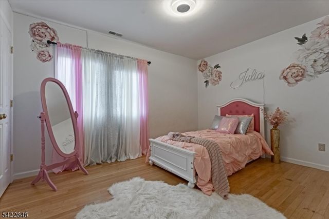 25 Starrett Ct, Sparta Twp., NJ 07871