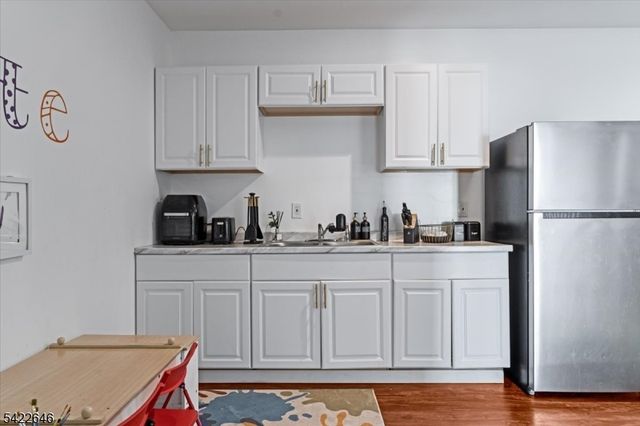 25 Starrett Ct, Sparta Twp., NJ 07871