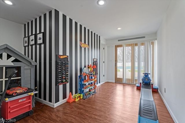 25 Starrett Ct, Sparta Twp., NJ 07871