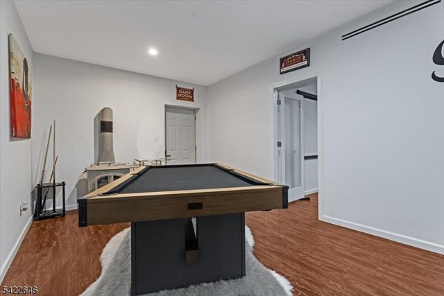 25 Starrett Ct, Sparta Twp., NJ 07871