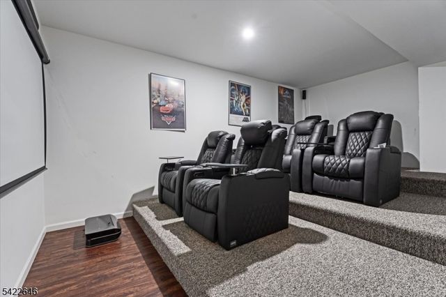 25 Starrett Ct, Sparta Twp., NJ 07871