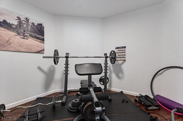 25 Starrett Ct, Sparta Twp., NJ 07871