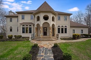 25 Starrett Ct, Sparta Twp., NJ 07871