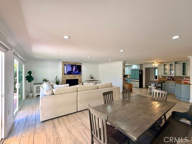 5420 Parkmor, Calabasas, CA 91302