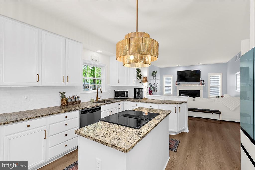 Image 14 of property listing at 705 DAVOL RD, Stevensville, MD 21666