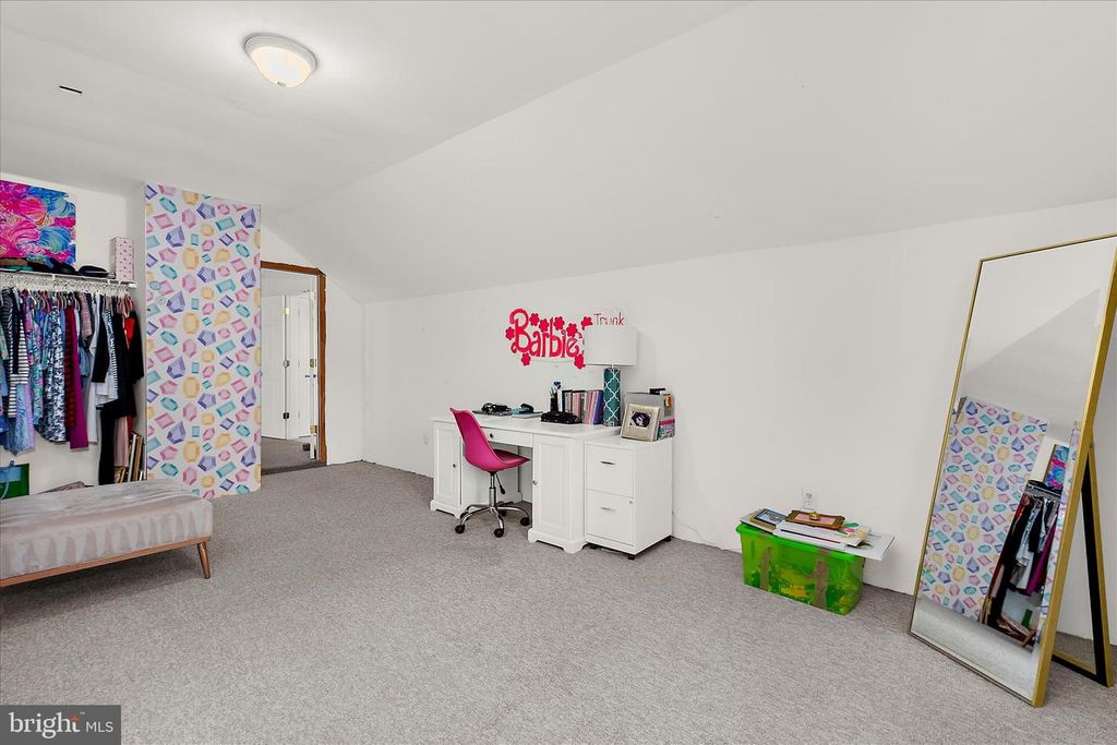 Image 33 of property listing at 705 DAVOL RD, Stevensville, MD 21666