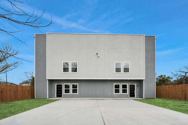 7412 Carver Road A, Houston, TX 77088