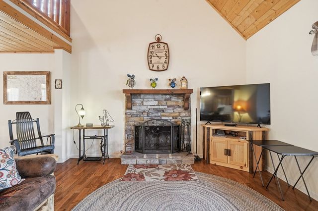 1914 Creekstone Lane, Young Harris, GA 30582
