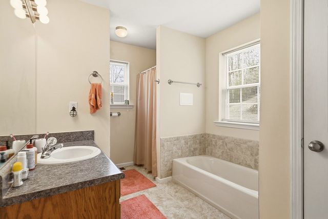 1914 Creekstone Lane, Young Harris, GA 30582