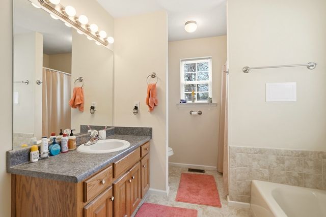 1914 Creekstone Lane, Young Harris, GA 30582