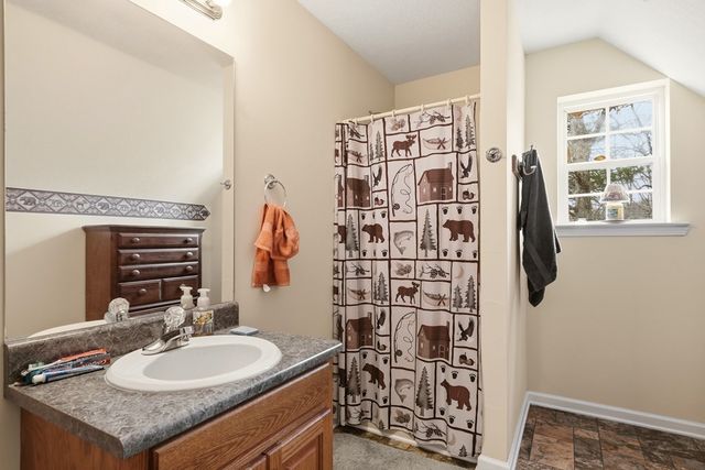 1914 Creekstone Lane, Young Harris, GA 30582
