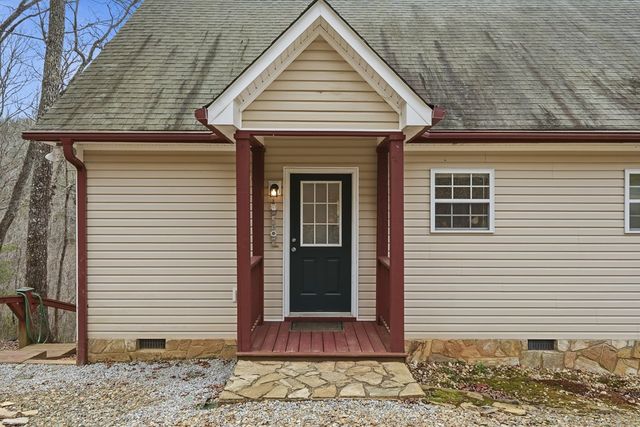 1914 Creekstone Lane, Young Harris, GA 30582