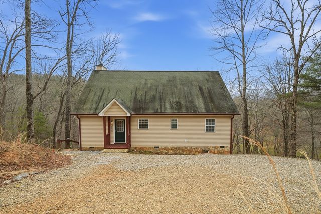1914 Creekstone Lane, Young Harris, GA 30582