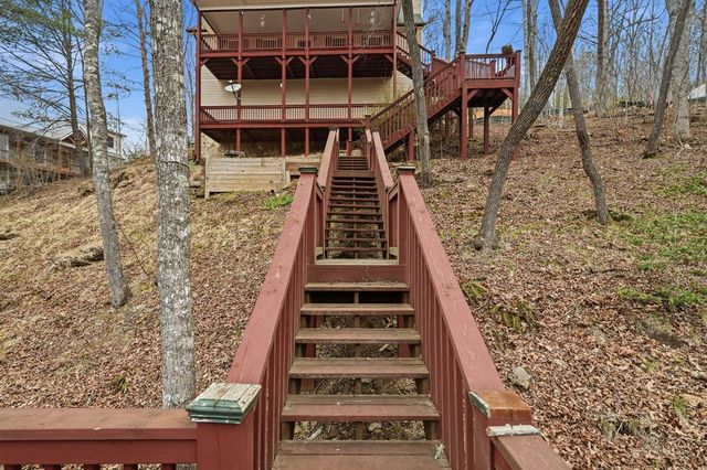 1914 Creekstone Lane, Young Harris, GA 30582