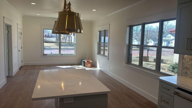 310 W 3rd Street, Clarendon, TX 79068