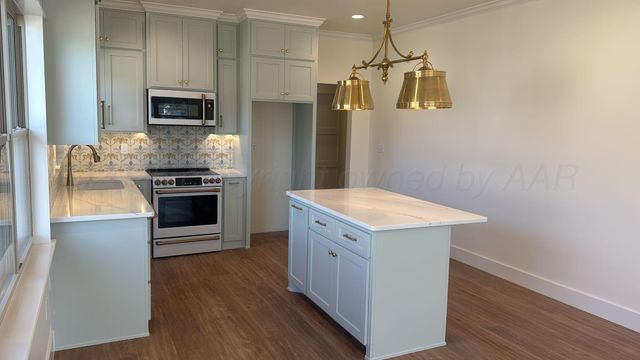 310 W 3rd Street, Clarendon, TX 79068