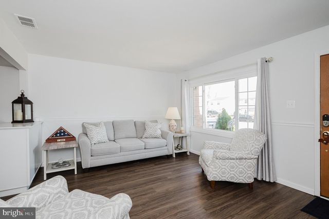 696 SHORE DR, Joppa, MD 21085