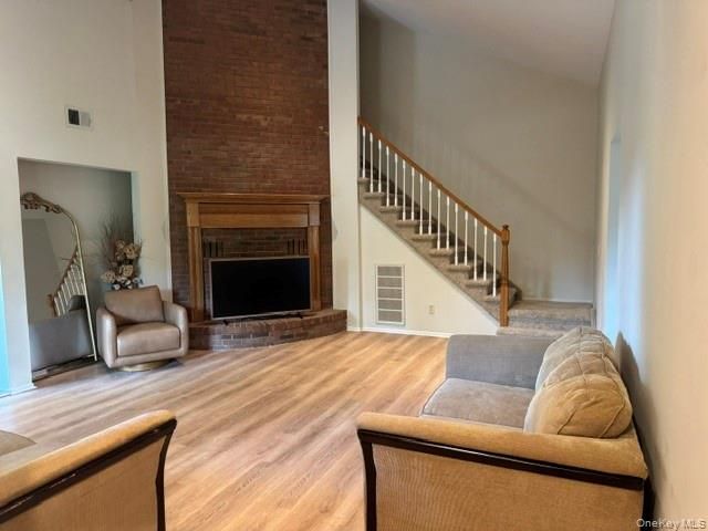 34 Candlestick Court, Warwick, NY 10990