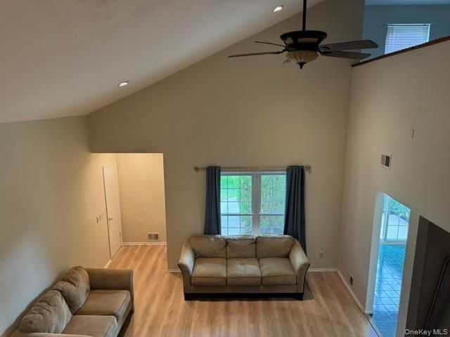 34 Candlestick Court, Warwick, NY 10990