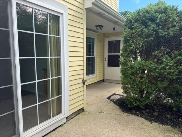 34 Candlestick Court, Warwick, NY 10990