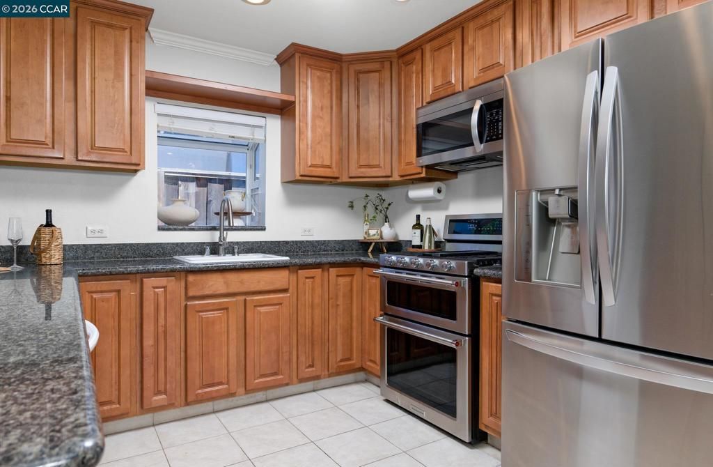 Image 10 of property listing at 3922 Fordham Way, Livermore, CA 94550