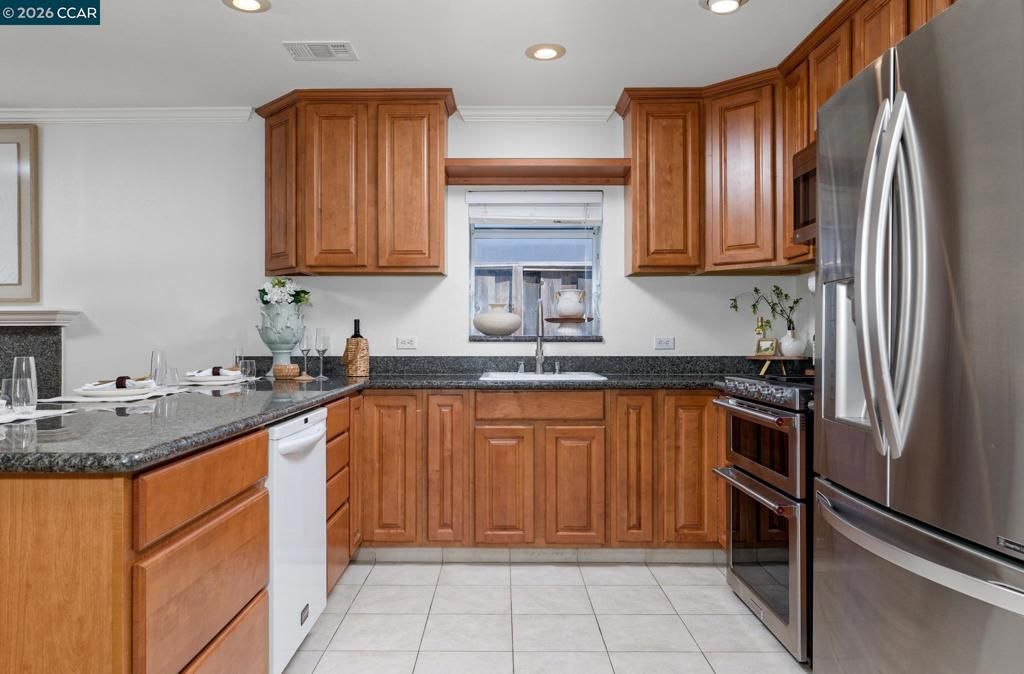 Image 11 of property listing at 3922 Fordham Way, Livermore, CA 94550