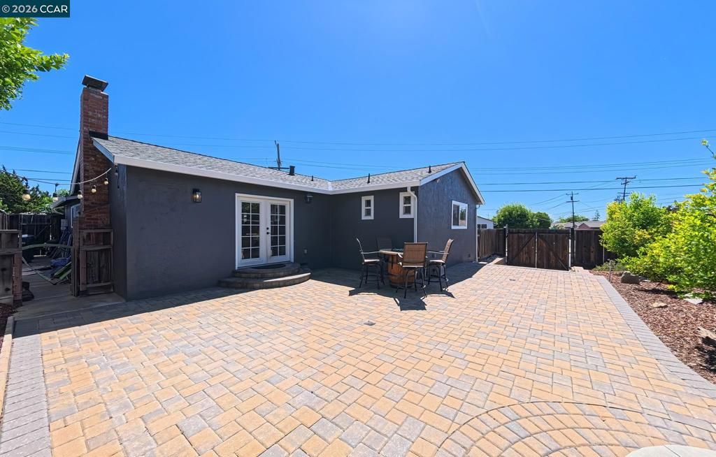 Image 20 of property listing at 3922 Fordham Way, Livermore, CA 94550