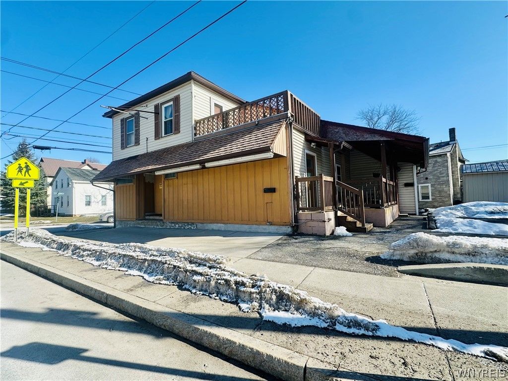 901 South Main Street, Shelby, NY 14103