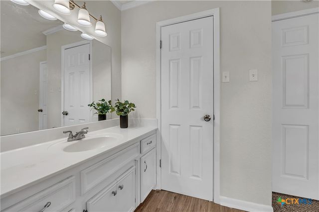 402 Cottonwood Drive, Harker Heights, TX 76548