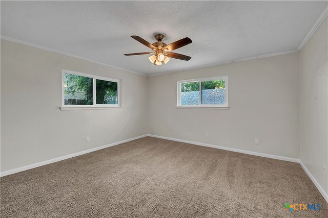 402 Cottonwood Drive, Harker Heights, TX 76548