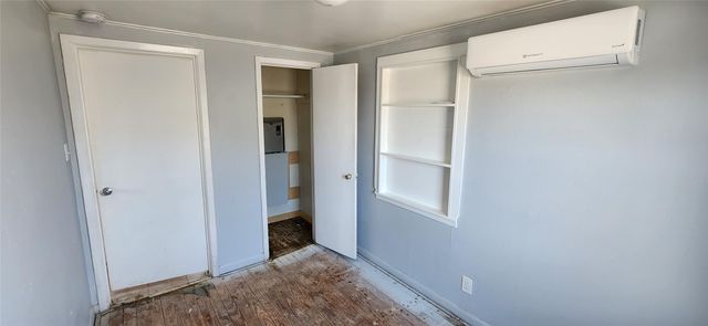 504 W Luce ST, Llano, TX 78643