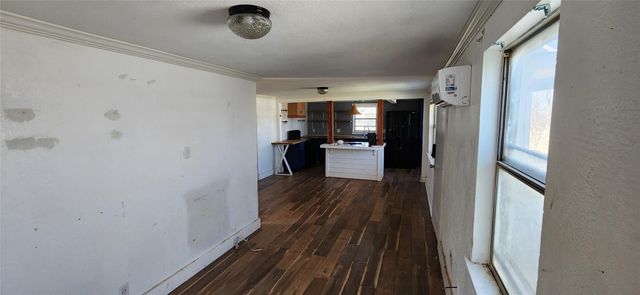 504 W Luce ST, Llano, TX 78643