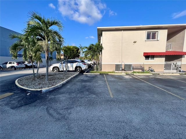 2925 W 80th Street 109, Hialeah, FL 33018