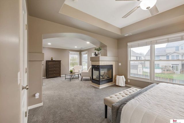 9407 S 27th Street, Bellevue, NE 68147