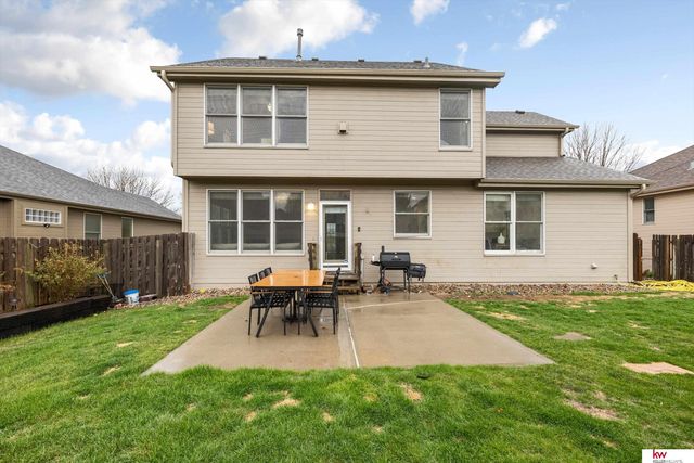 9407 S 27th Street, Bellevue, NE 68147