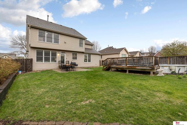 9407 S 27th Street, Bellevue, NE 68147