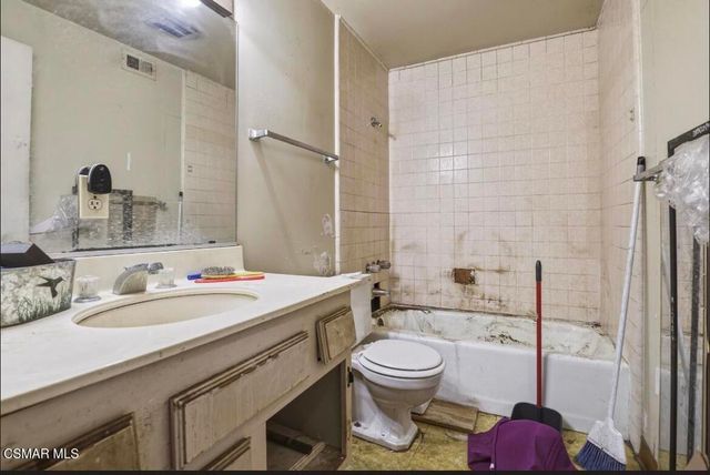 1908 Morley Street, Simi Valley, CA 93065