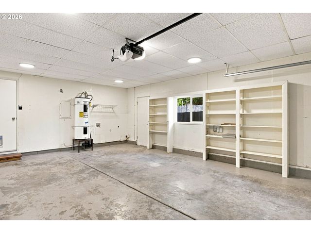 19878 Sw JOANN Ct, Beaverton, OR 97003