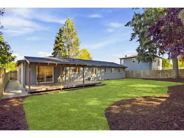 19878 Sw JOANN Ct, Beaverton, OR 97003