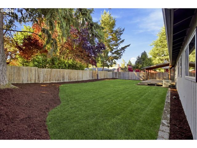 19878 Sw JOANN Ct, Beaverton, OR 97003