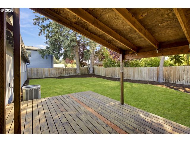 19878 Sw JOANN Ct, Beaverton, OR 97003