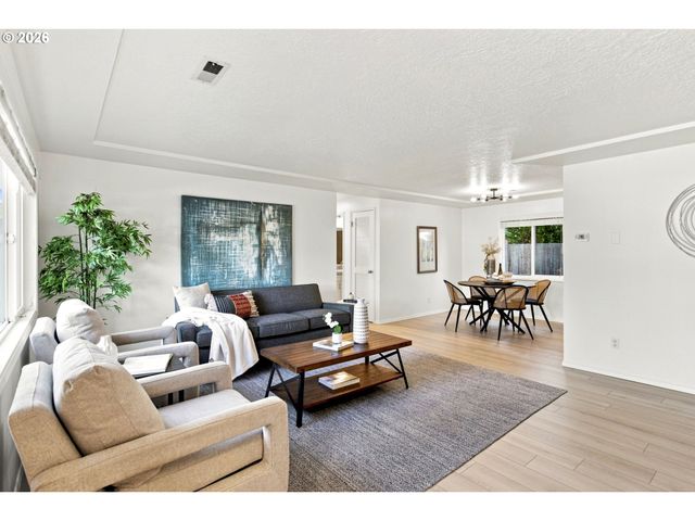19878 Sw JOANN Ct, Beaverton, OR 97003