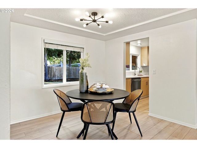 19878 Sw JOANN Ct, Beaverton, OR 97003