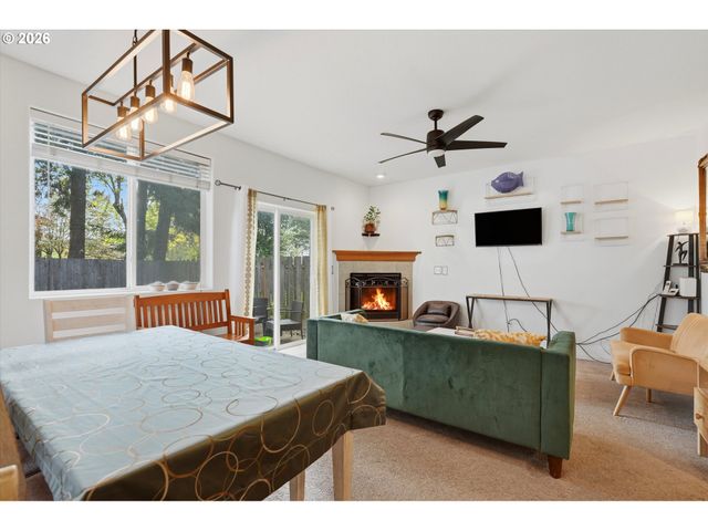 2386 Se 171ST Ave, Portland, OR 97233