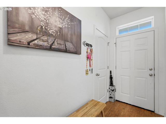 2386 Se 171ST Ave, Portland, OR 97233