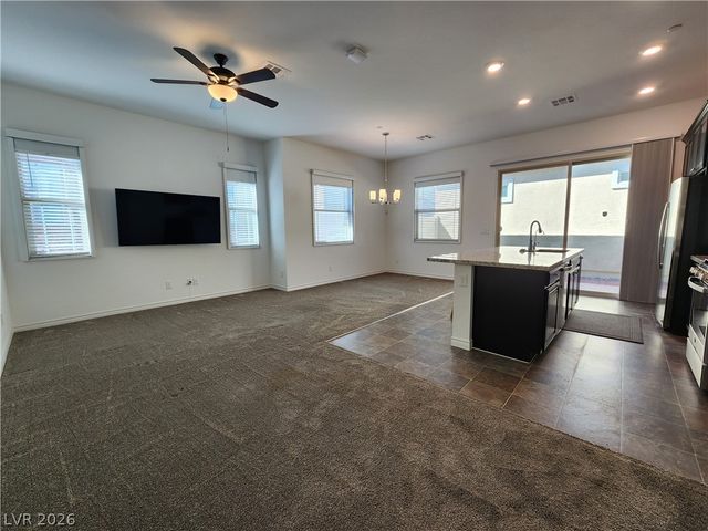 217 Bennett Pointe Avenue, Henderson, NV 89011