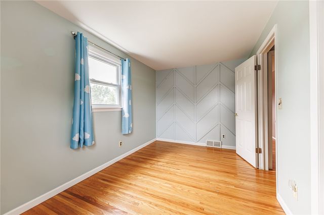 35 Grecian Parkway, Greece, NY 14626