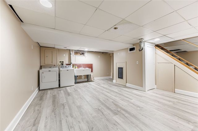 35 Grecian Parkway, Greece, NY 14626